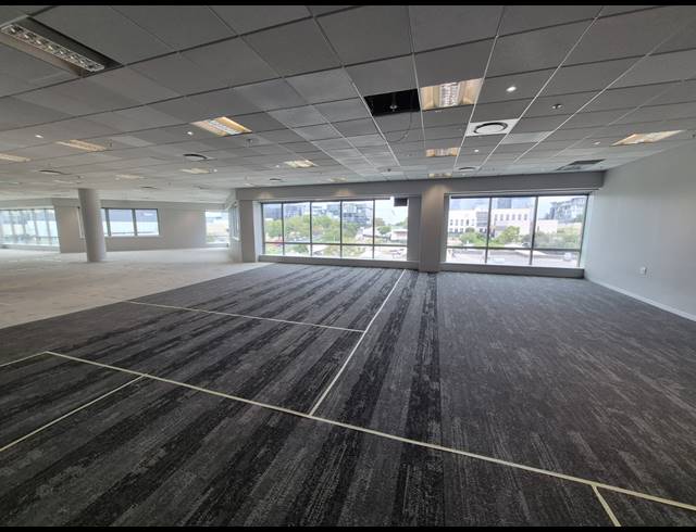 835M² OFFICE TO LET IN SANDTON CENTRAL
